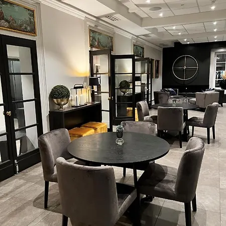 Wilhelmsen House 4*