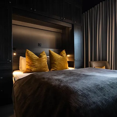 Wilhelmsen House Hotell 4*