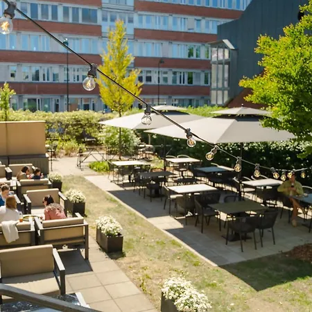 Wilhelmsen House 4*