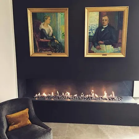Wilhelmsen House 4*